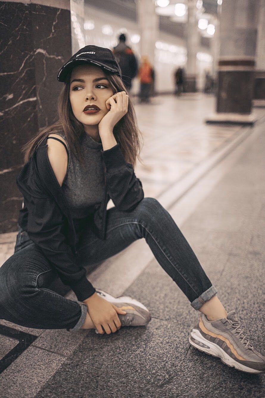 Sassy girls in Zahedan