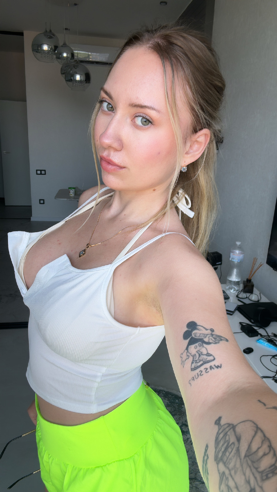 KateV in her underwear in Zahedan